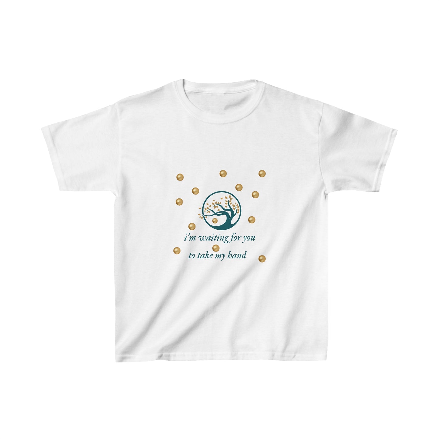 Swiftie Kids Willow waiting for you to take your hand tee